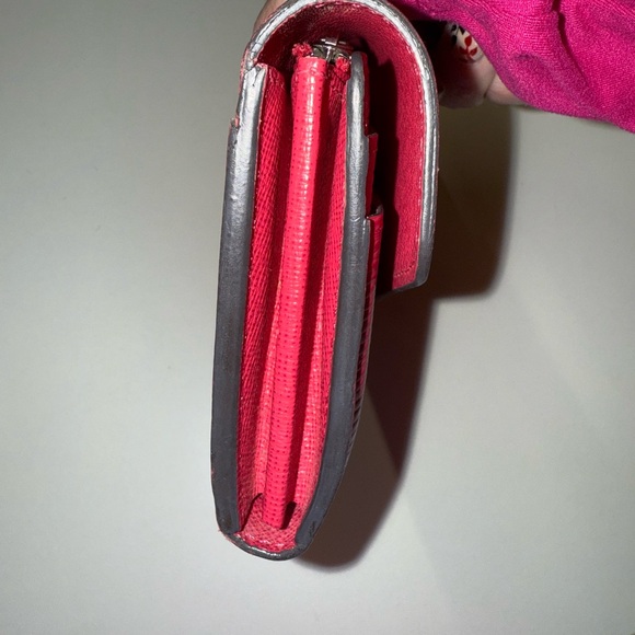 Low Start! Louis Vuitton Pink Epi Sarah Wallet with box - Picture 4 of 12